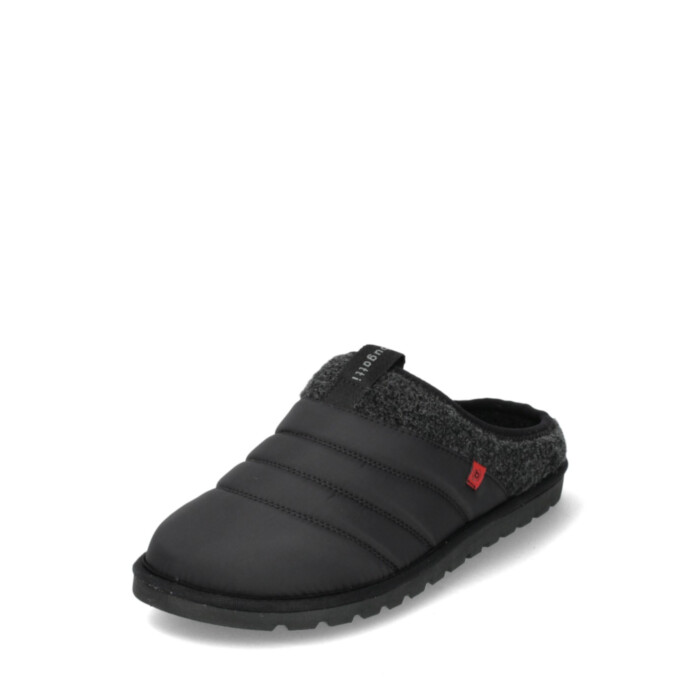 Bugatti Čības