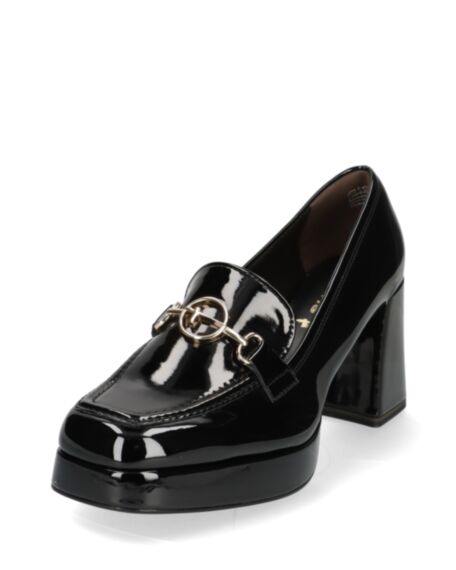 Tamaris Slēgtas kurpes