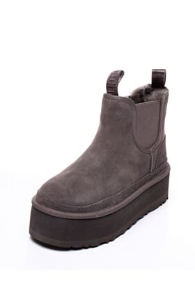 Ugg Zābaki