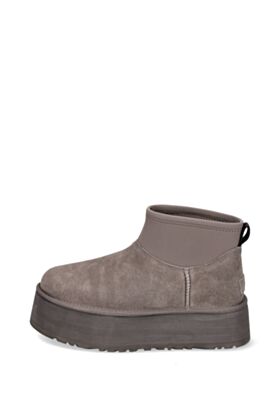 Ugg Zābaki