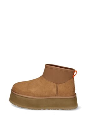 Ugg Zābaki