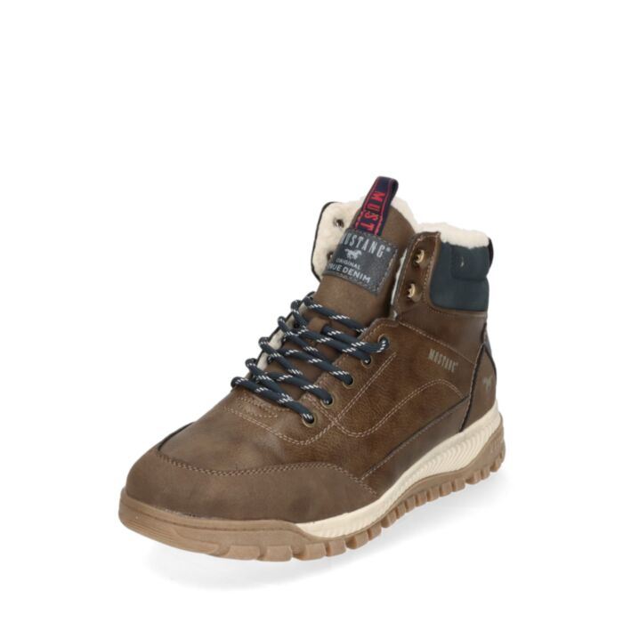 Mustang; Lerros Sporta zābaki ziemas