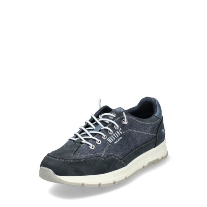 Mustang; Lerros Sporta kurpes