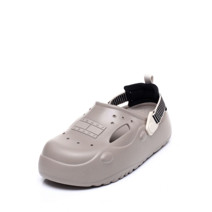 Tommy Hilfiger Pludmales čības