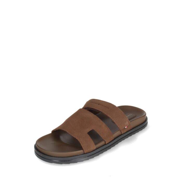 Tommy Hilfiger Iešļūcenes