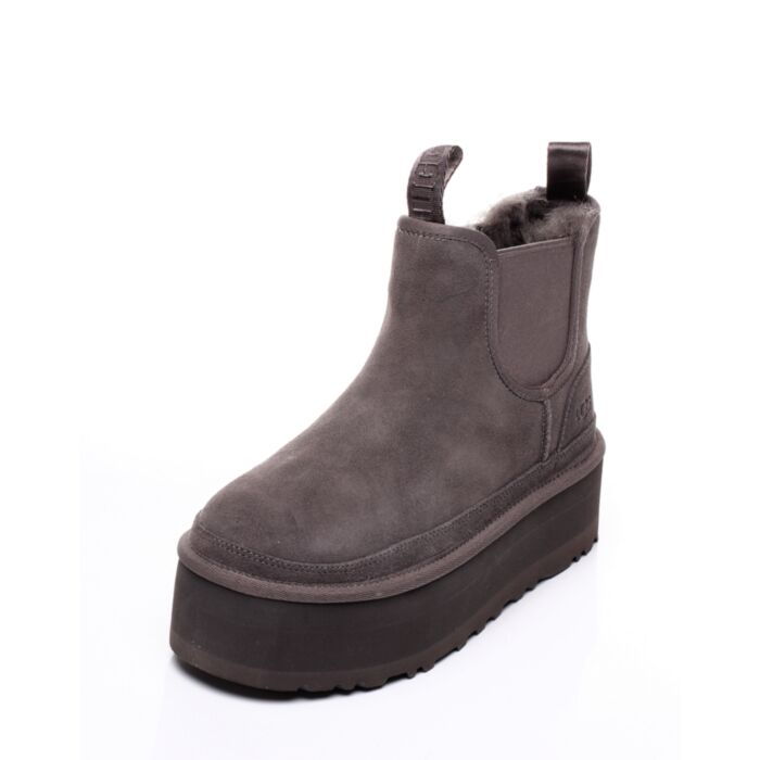 Ugg Zābaki