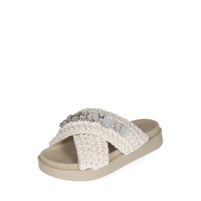 Inuikii Iešļūcenes